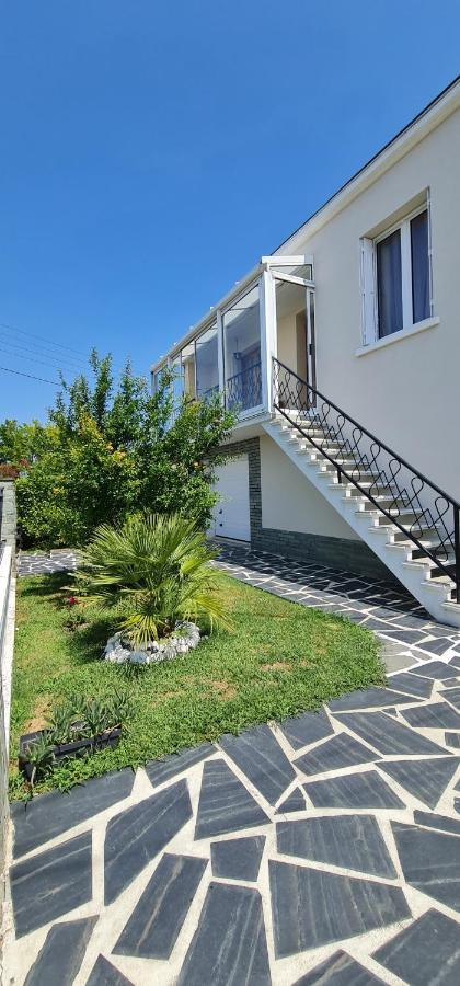 Belle Maison Avec Jardin Rdc T3 De 70M2 Vacances Ou Cure Thermale Rochefort 外观 照片