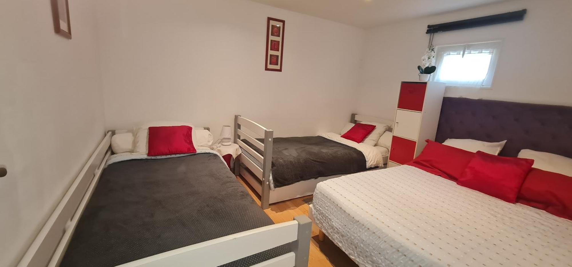 Belle Maison Avec Jardin Rdc T3 De 70M2 Vacances Ou Cure Thermale Rochefort 外观 照片